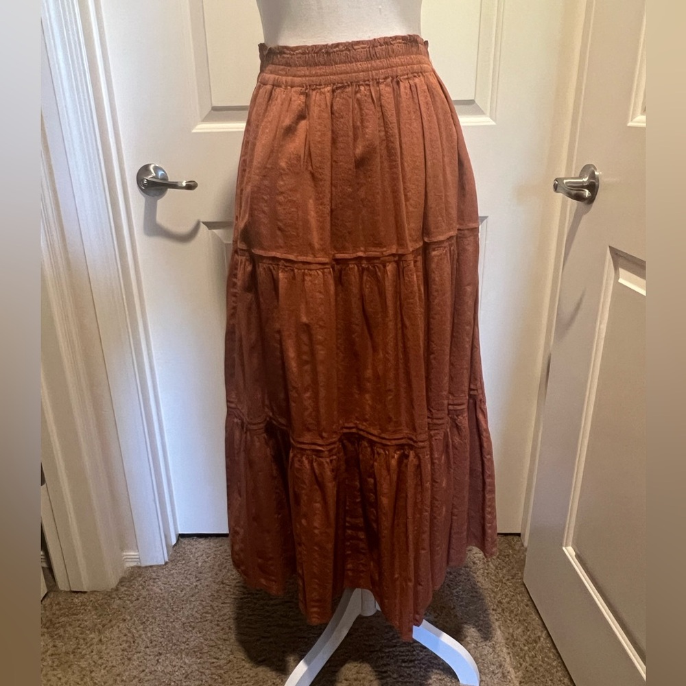 Universal Thread Terracotta skirt